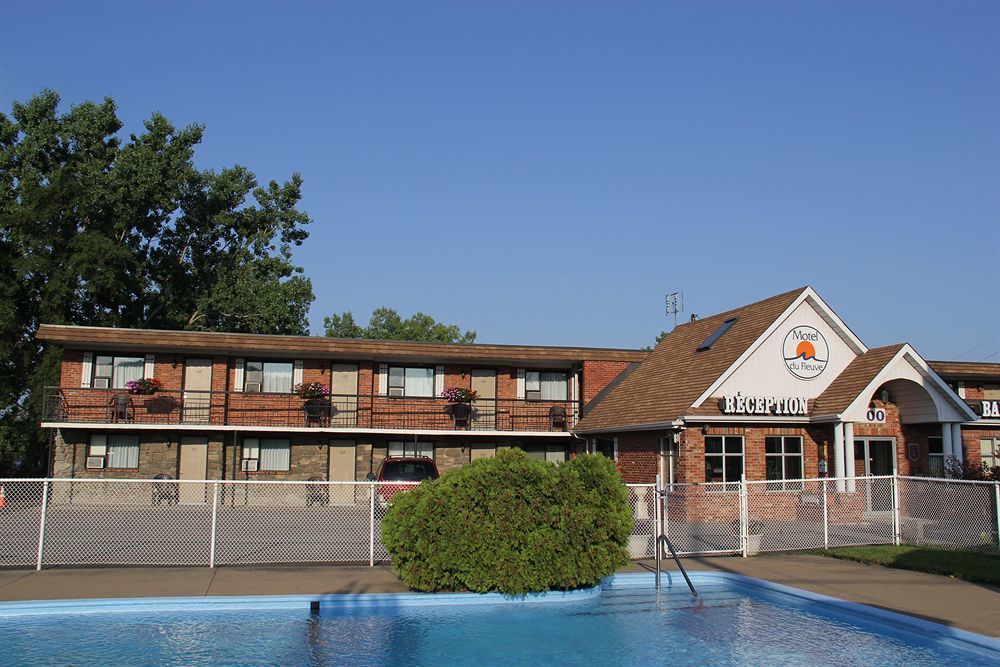 Motel Du Fleuve Brossard Exteriér fotografie