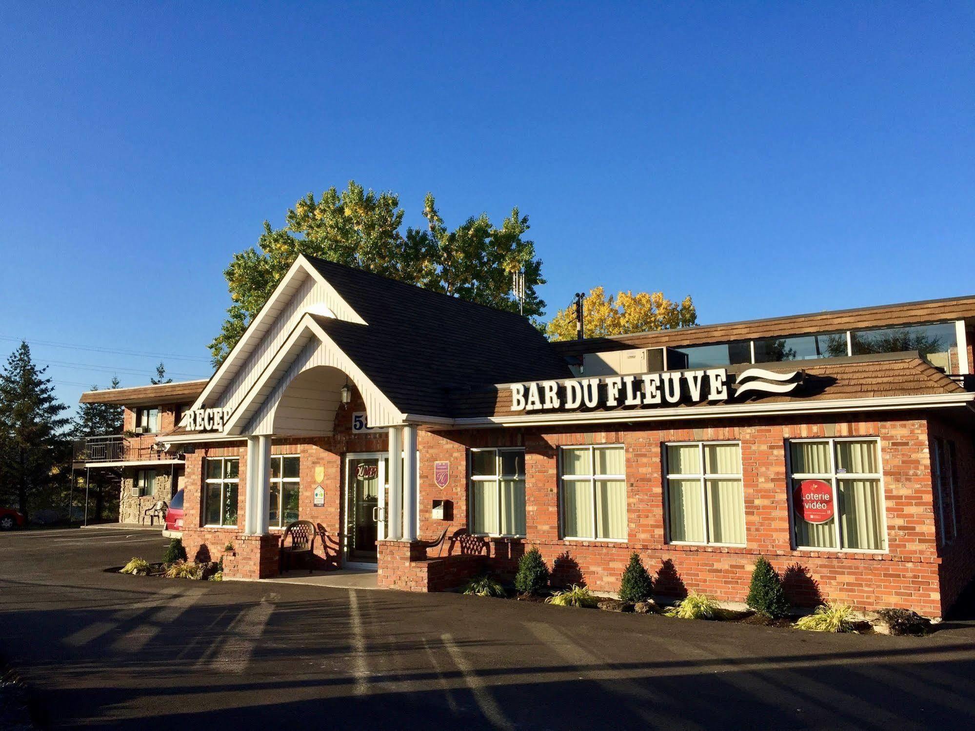 Motel Du Fleuve Brossard Exteriér fotografie