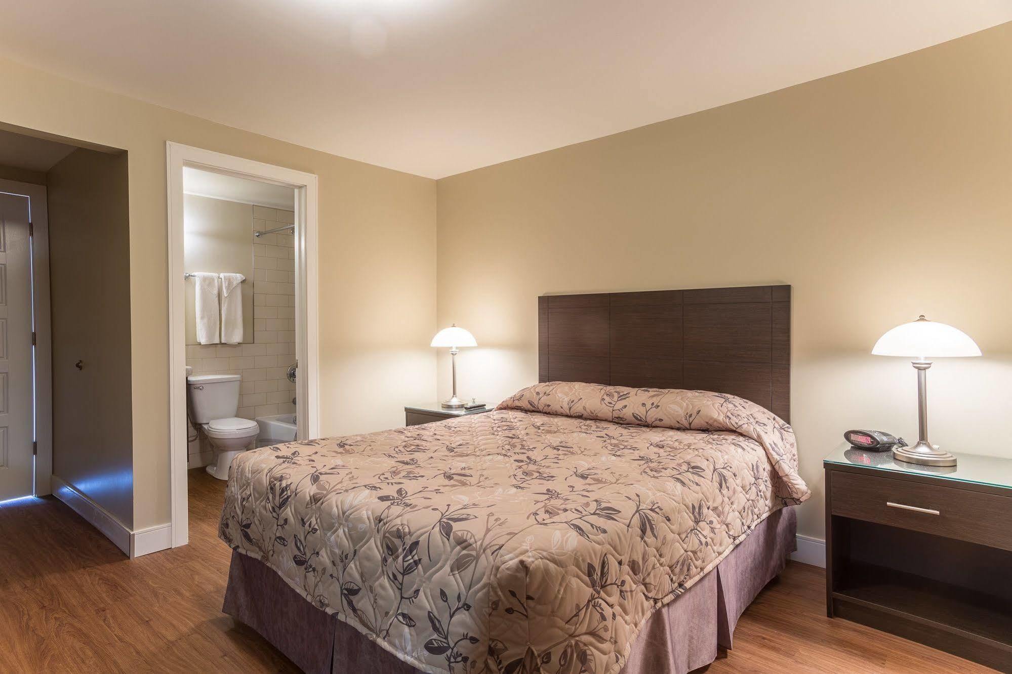 Motel Du Fleuve Brossard Exteriér fotografie