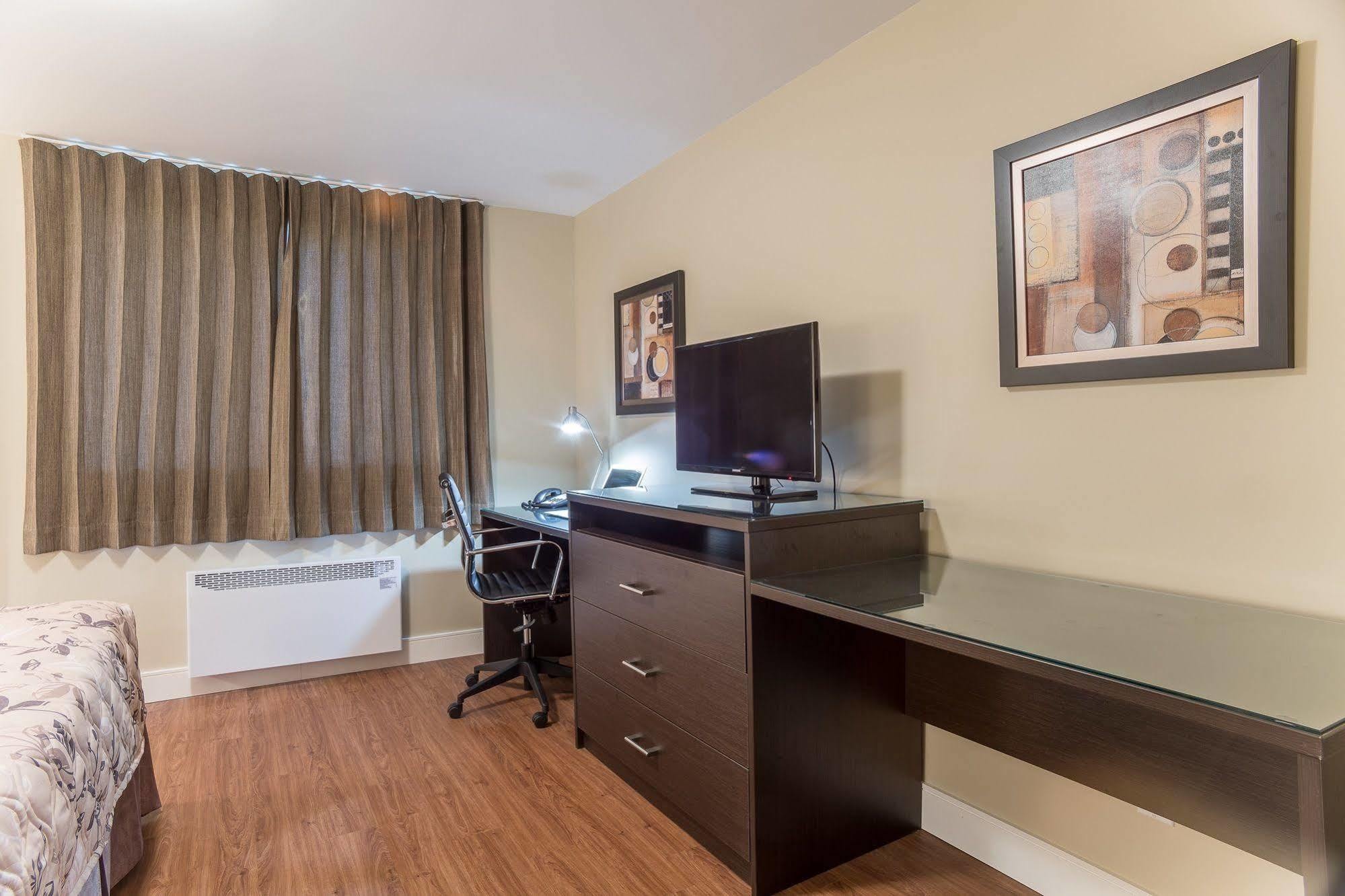 Motel Du Fleuve Brossard Exteriér fotografie